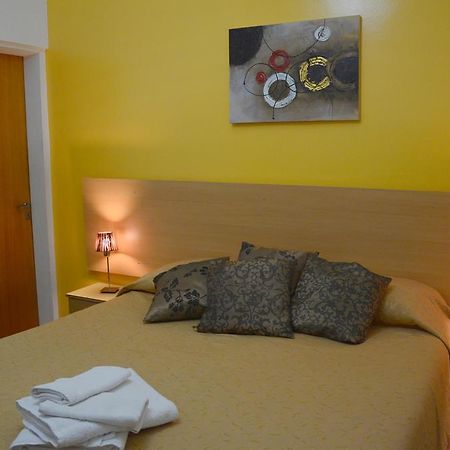 Hotel Del Mar Comodoro Rivadavia Habitación foto