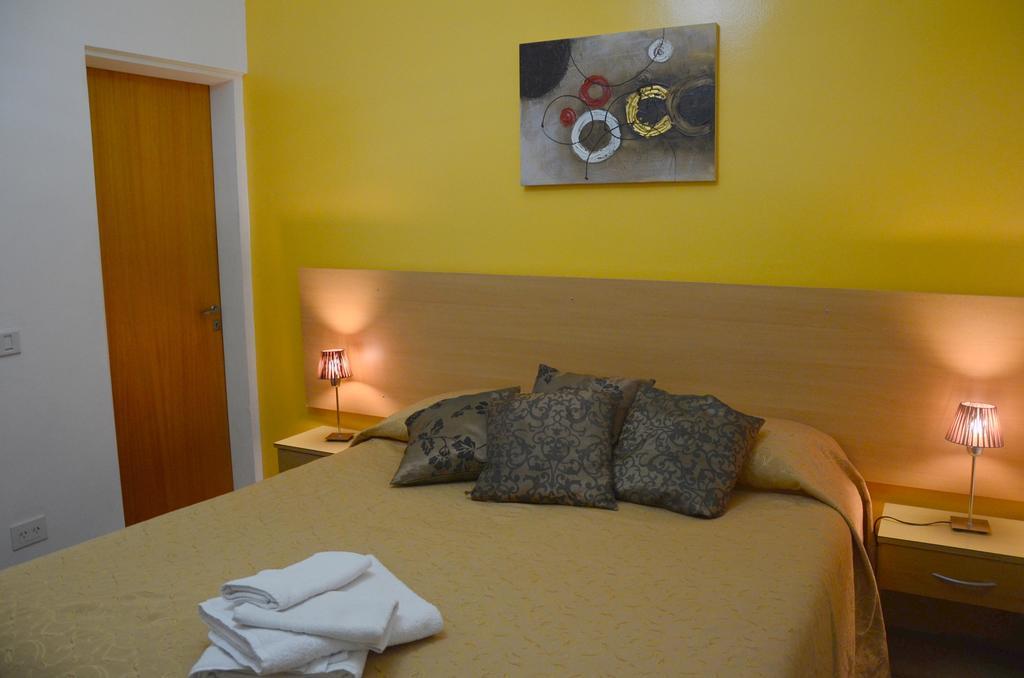 Hotel Del Mar Comodoro Rivadavia Habitación foto